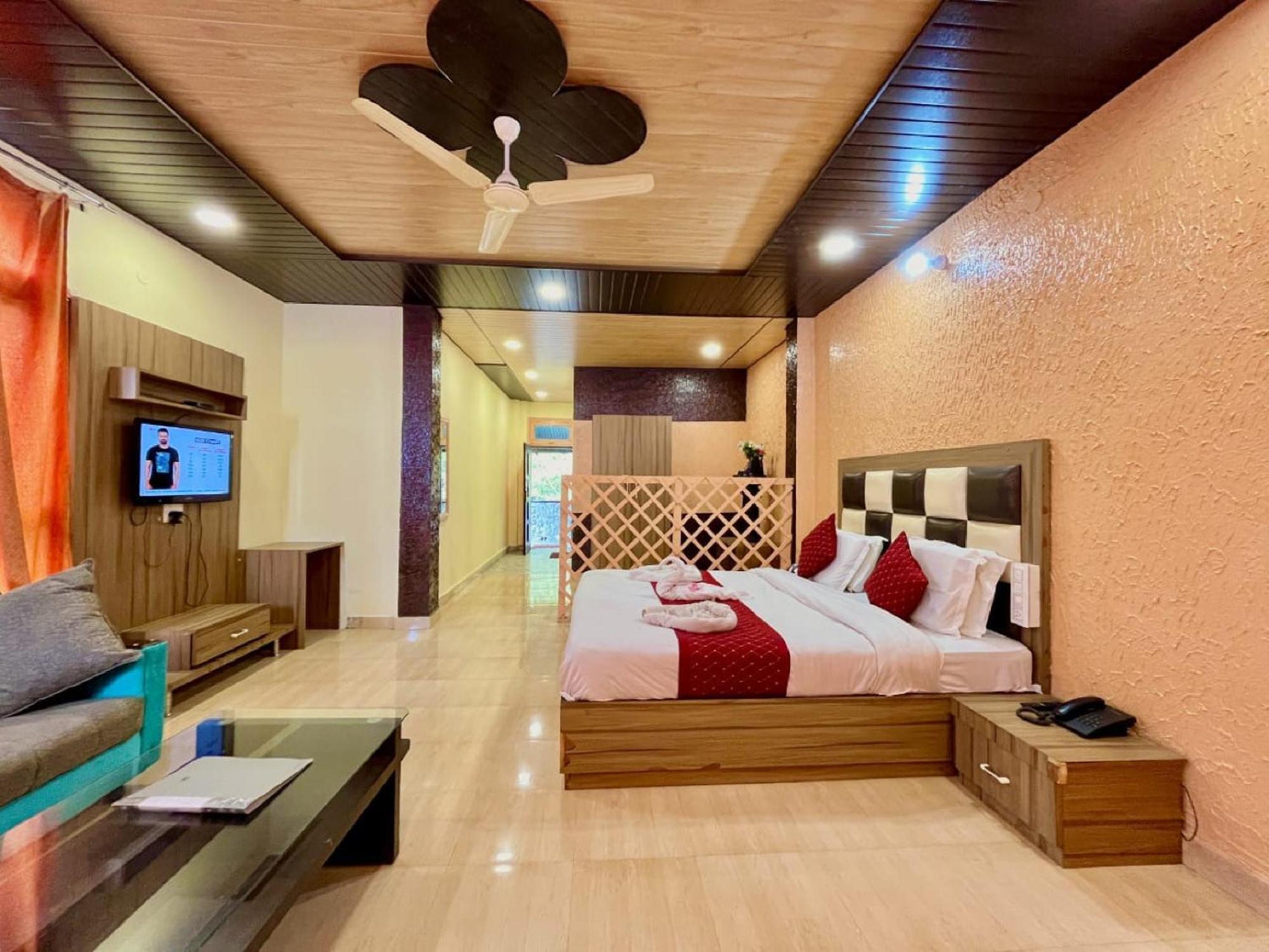 Sparkle Star Resort Khajjiar Экстерьер фото