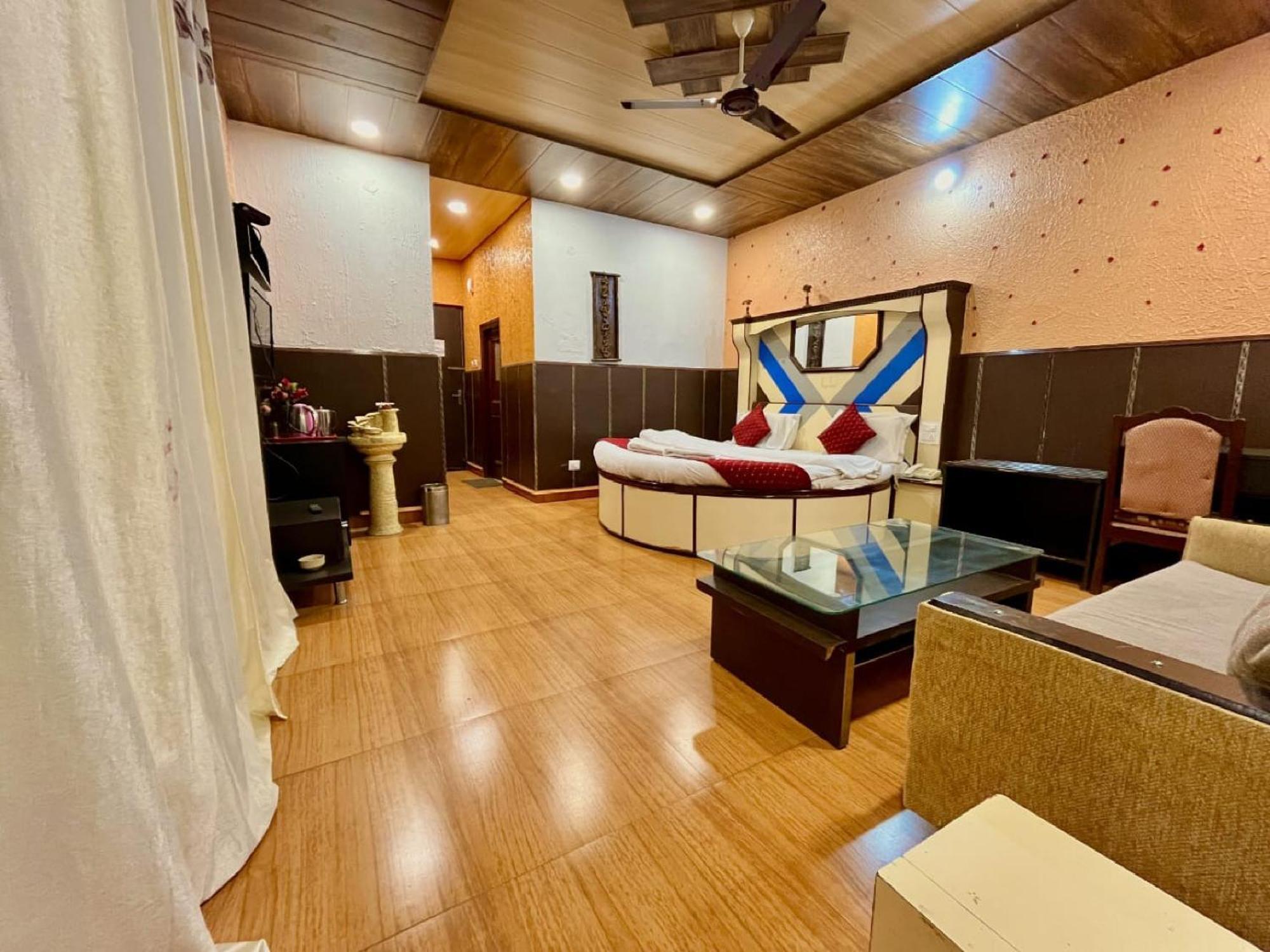 Sparkle Star Resort Khajjiar Экстерьер фото